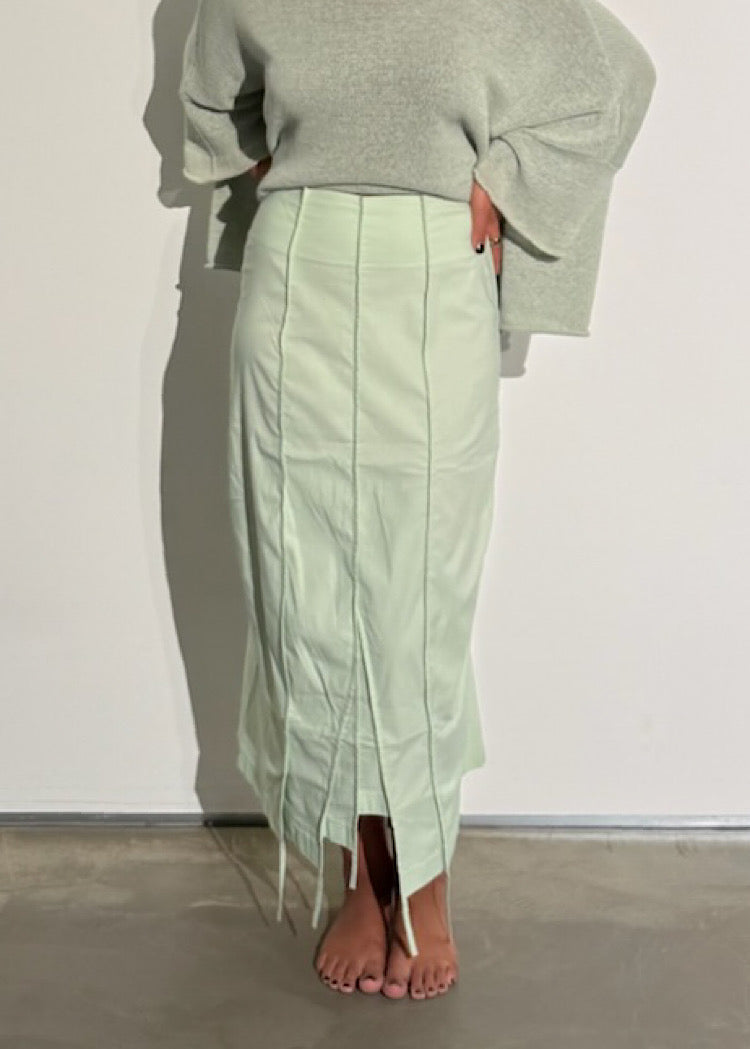 PRE-ORDER RUNDHOLZ BLACK LABEL SKIRT *GRASS* (Shown in LIME)
