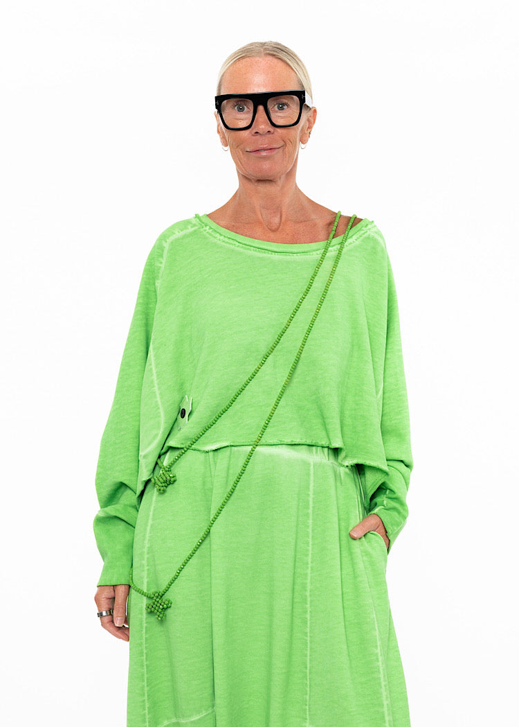 PLU ACROSS LONG NECKLACE