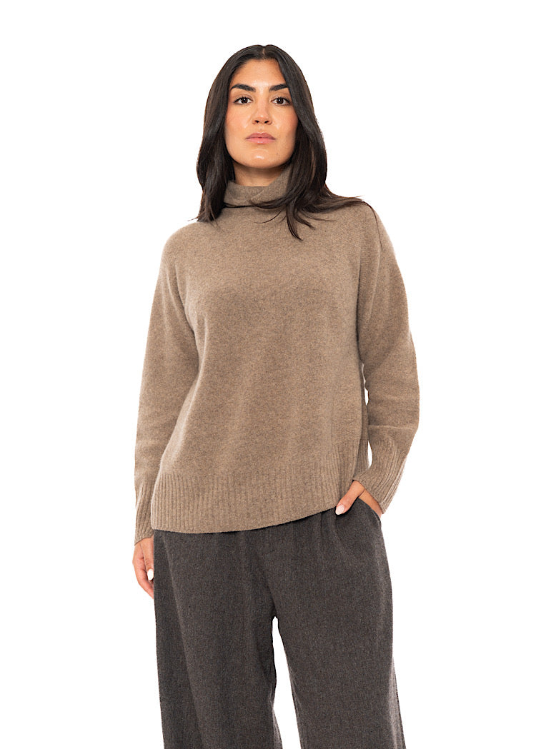 RELAXED FINE WOOL TURTLENECK PULLOVER