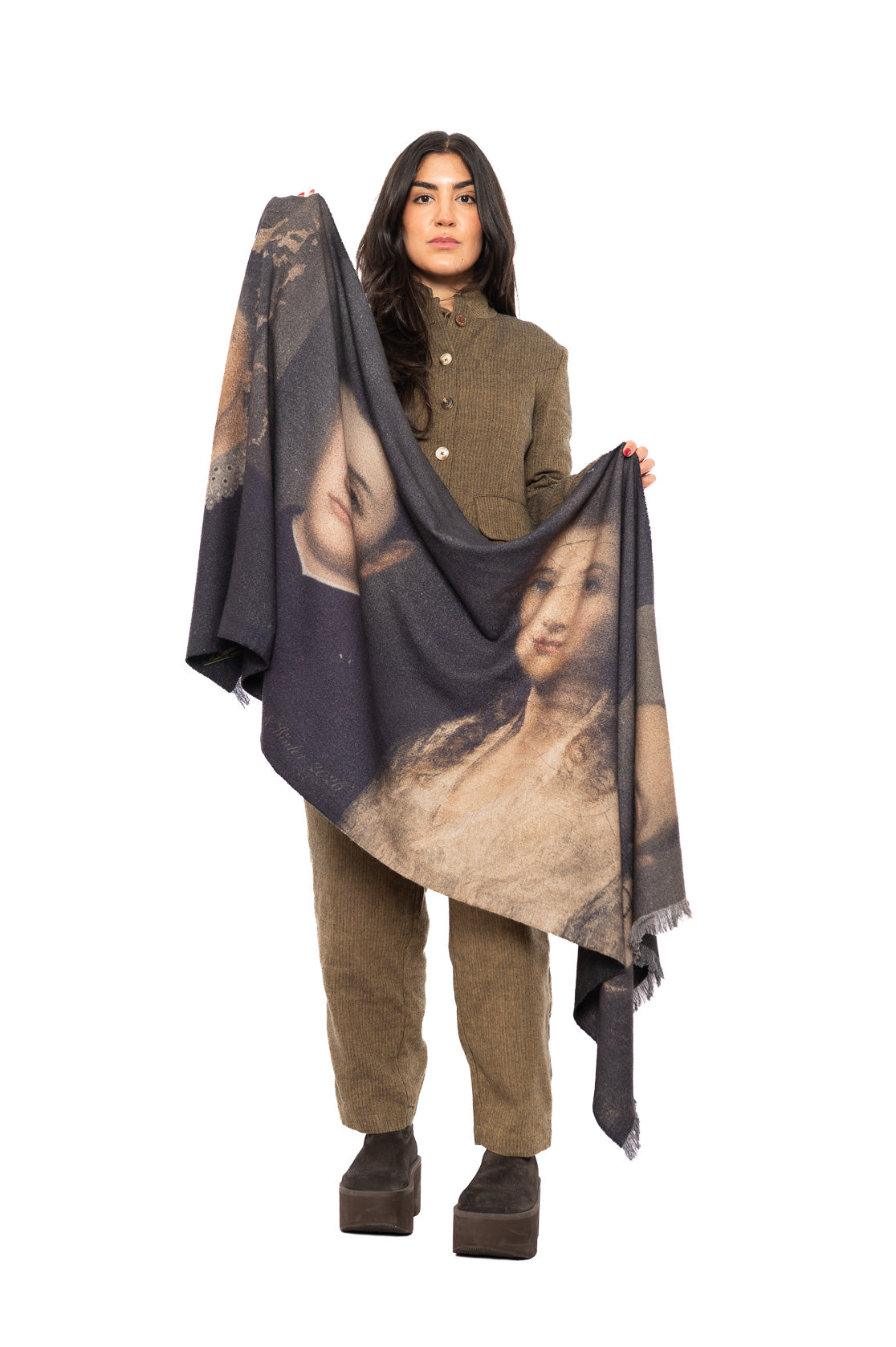 PORTRAIT PRINTED WOOL SCARF