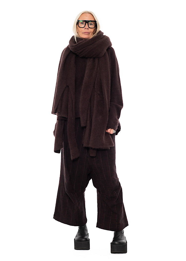 SIGNATURE OVERSIZED RACOON SCARF