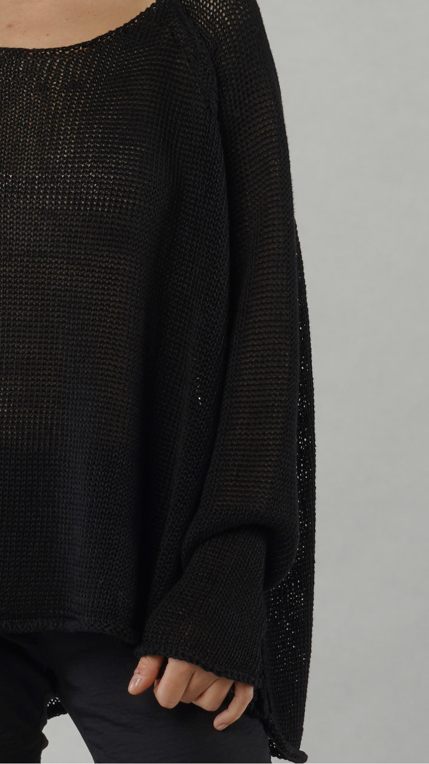 PRE-ORDER RUNDHOLZ MAINLINE PULLOVER *GALAXY* (Shown in BLACK)