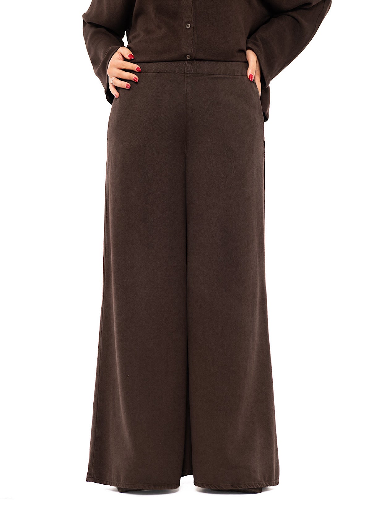 HIGH-WAISTED WIDE LEG TROUSER