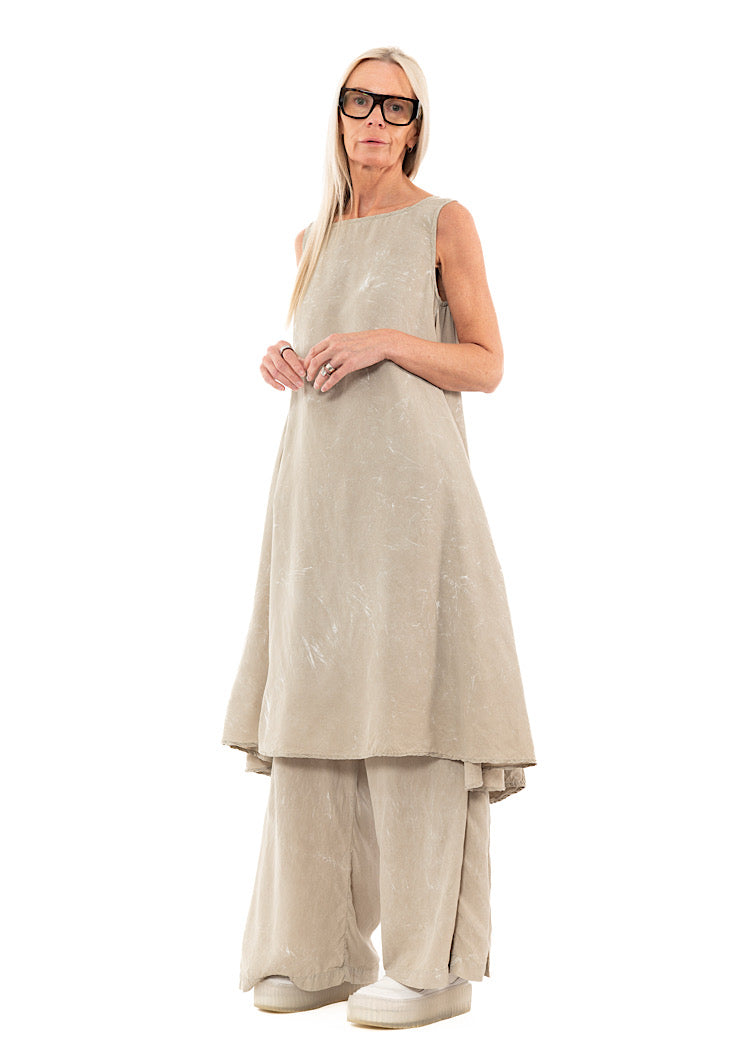 RUNDHOLZ DIP DRESS