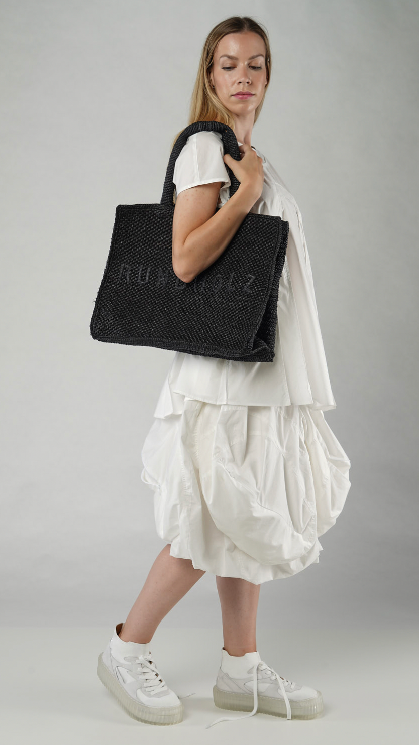 PRE-ORDER RUNDHOLZ MAINLINE BAG *THÉ* (Shown In Black)