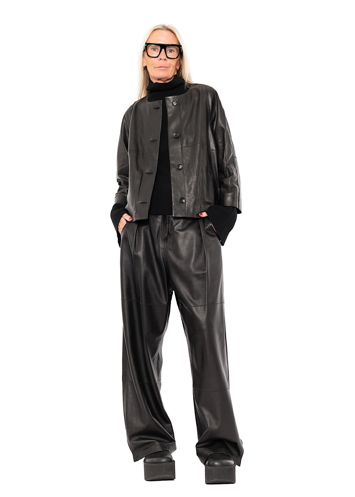 SIGNATURE LEATHER JACKET
