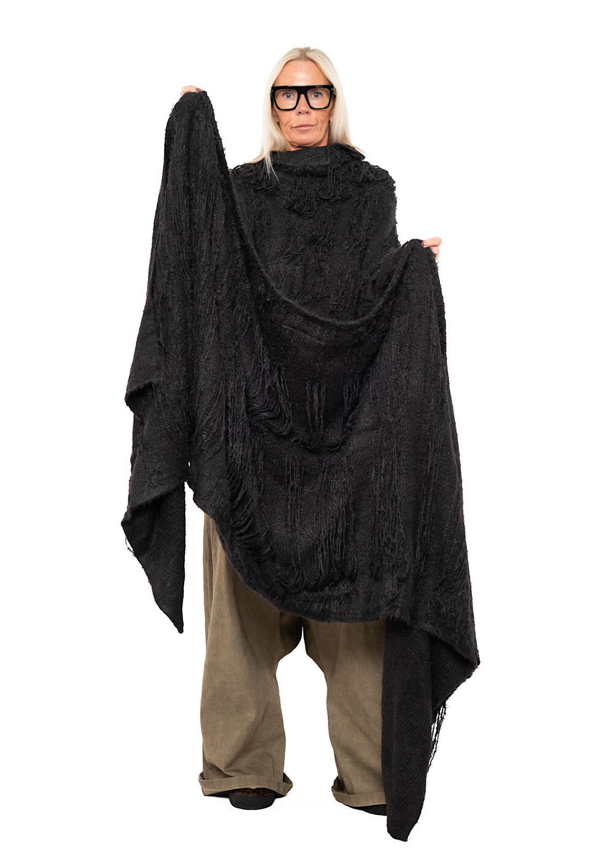 LADDERED SILK KNIT SCARF