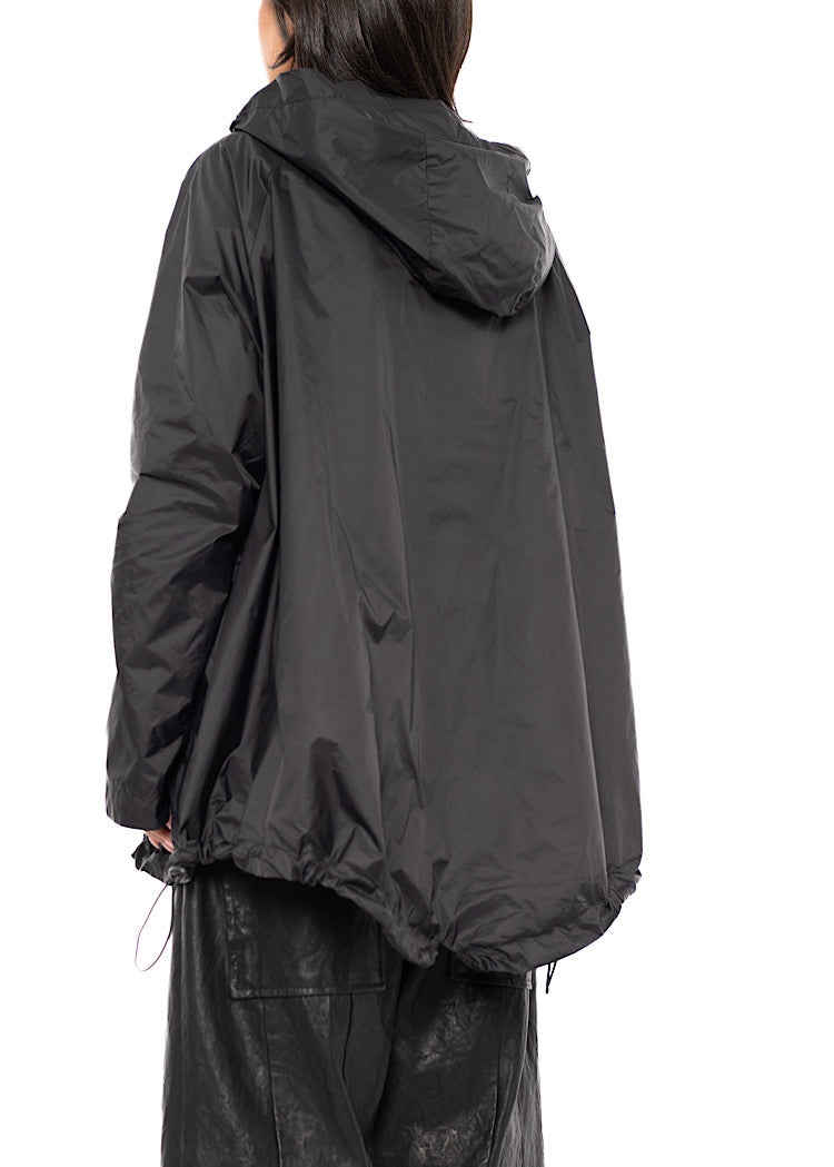 TECHNICAL RAIN JACKET