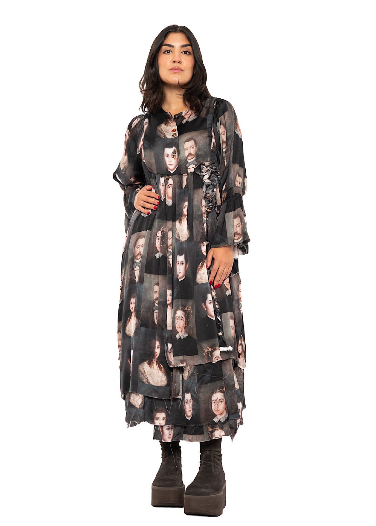 PORTRAIT PRINTED SILK DRESS