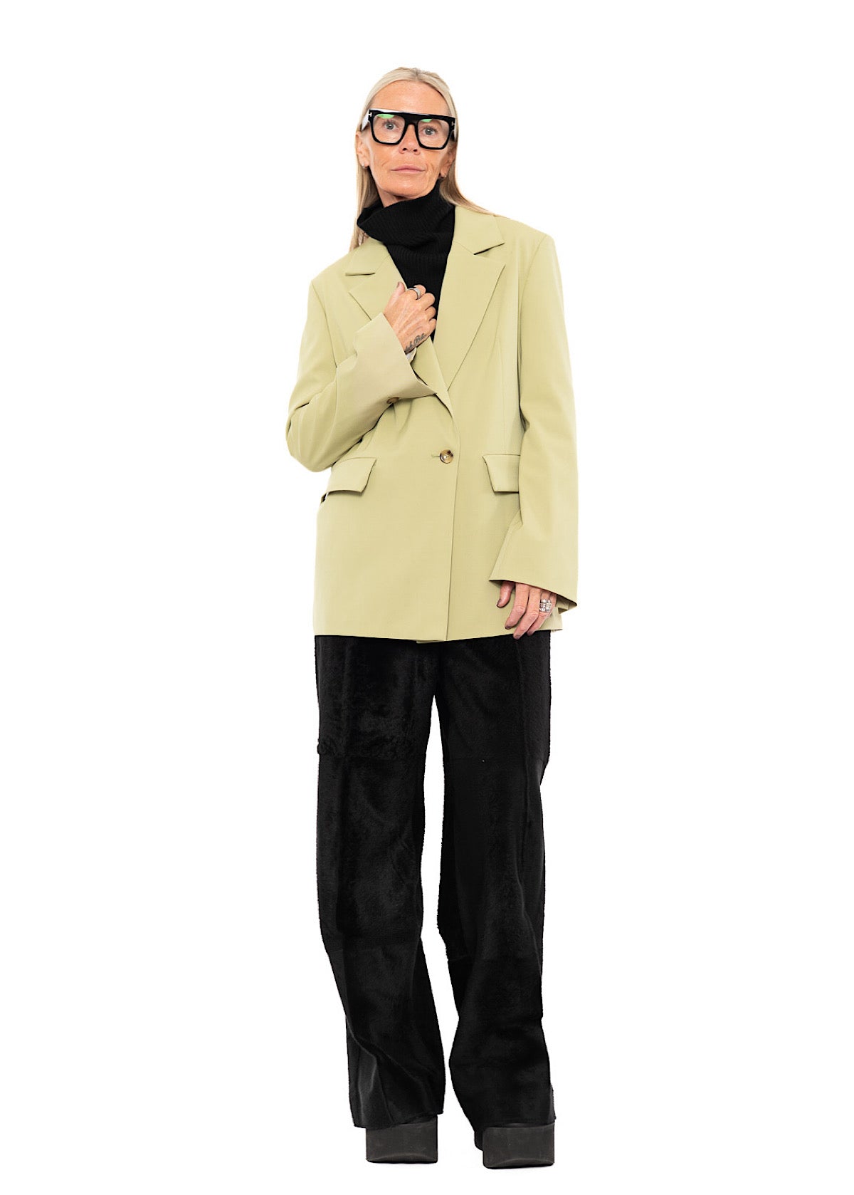VIRGIN WOOL TAILORED JACKET