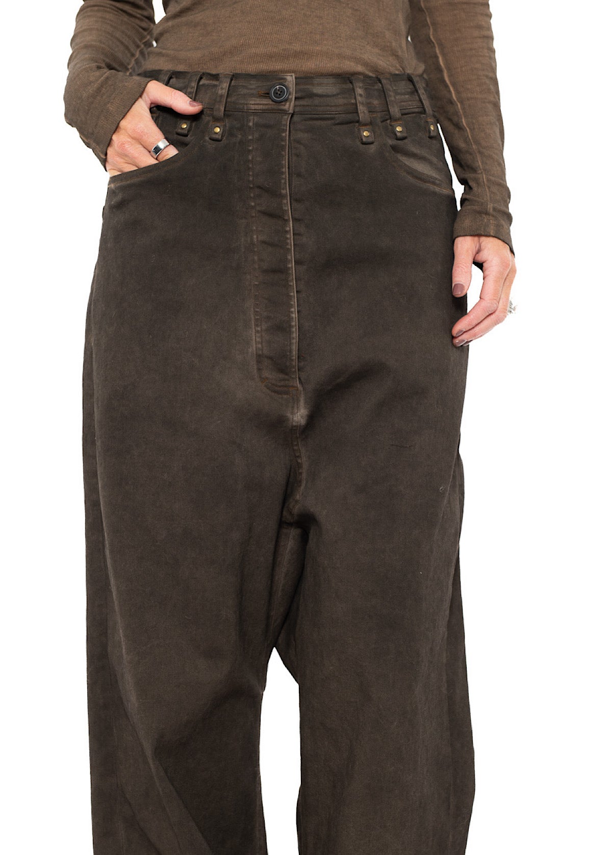 GARMENT-DYED WIDE-LEG DENIM TROUSER