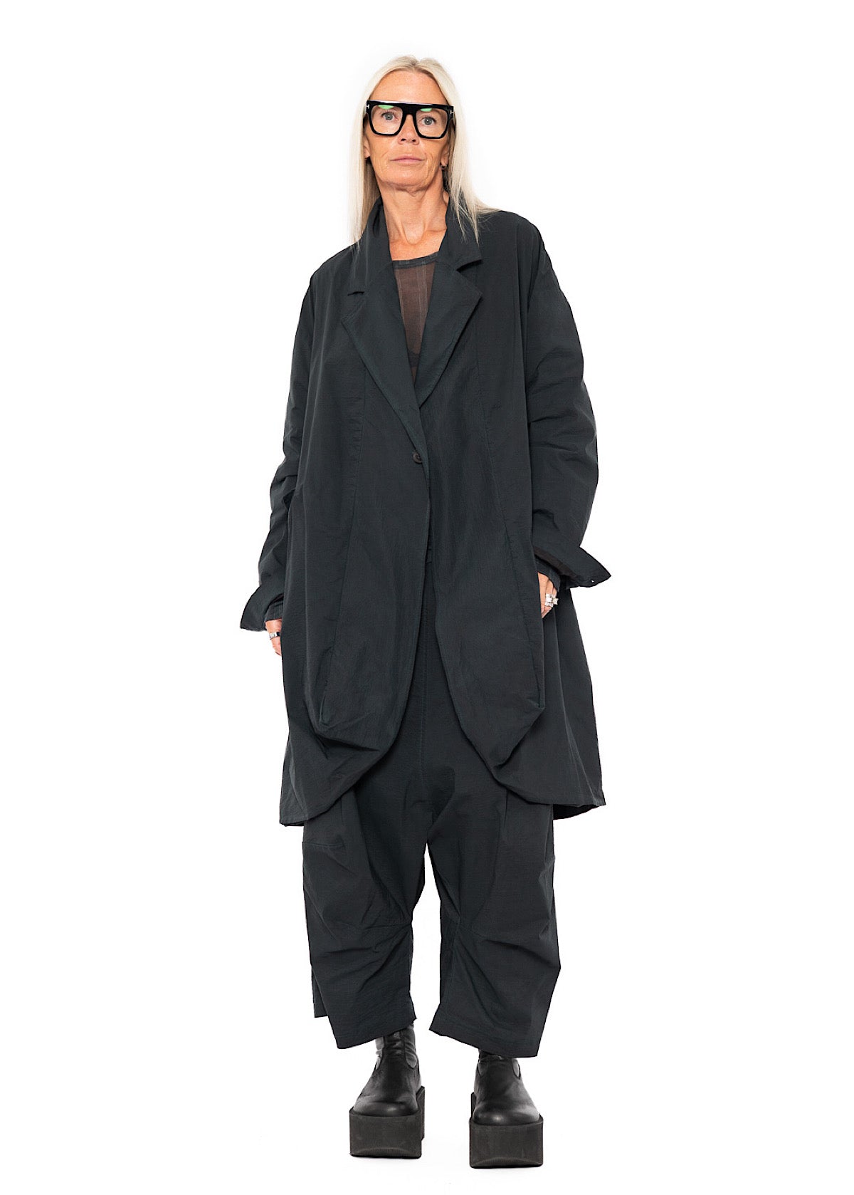 SIGNATURE OVERSIZED COAT