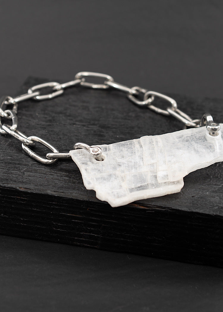 MYA LAMBRECHT NECKLACE