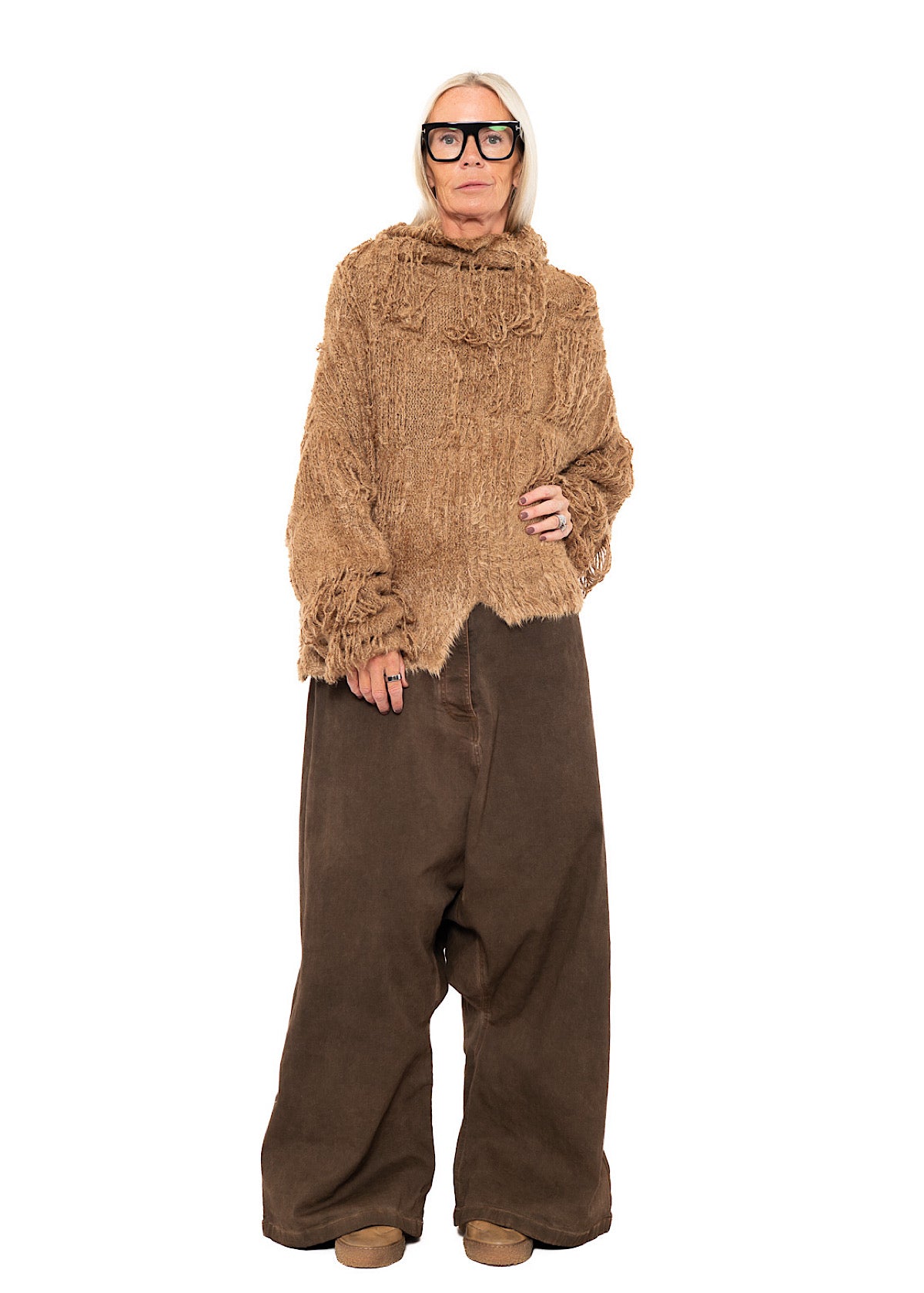 GARMENT-DYED OVERSIZED DENIM TROUSER