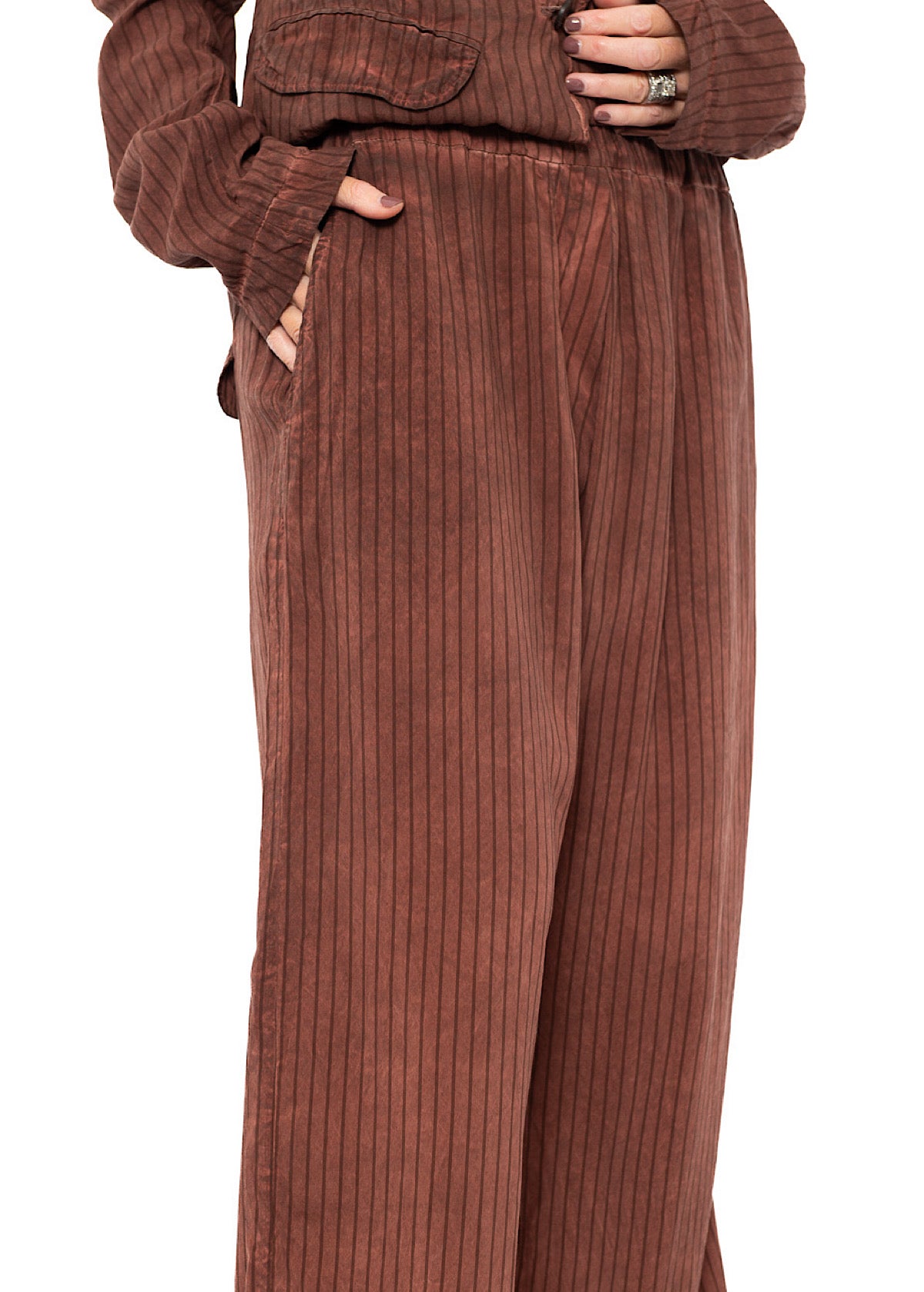 GARMENT-DYED SILK STRIPE TROUSER