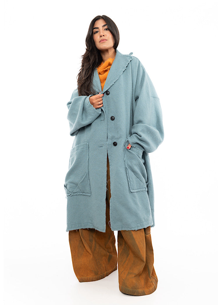 RUNDHOLZ DIP COAT *LIGHT PINE* (Shown in LAGOON)