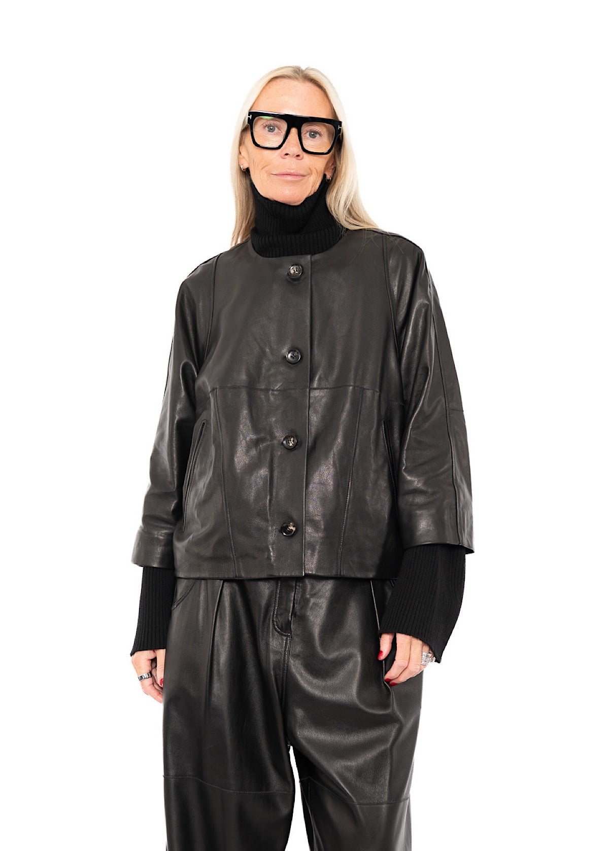 SIGNATURE LEATHER JACKET