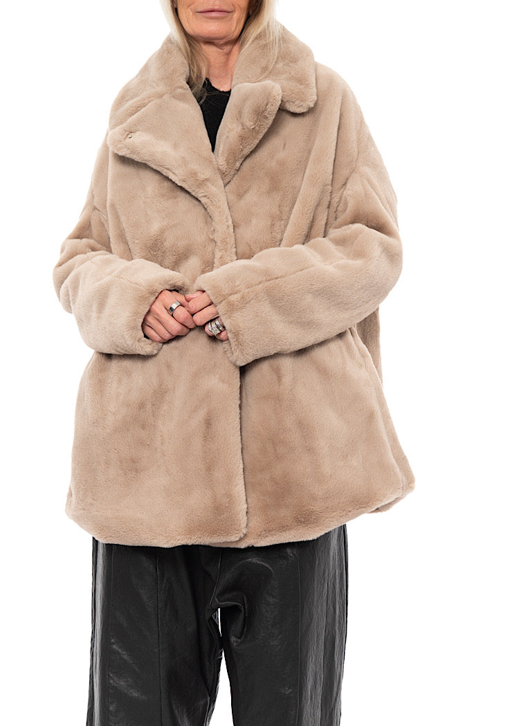 FAUX FUR COCOON JACKET