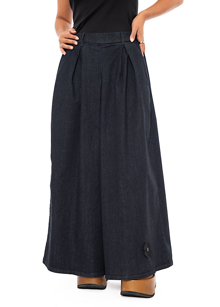 STRETCH PLEATED WIDE-LEG TROUSER