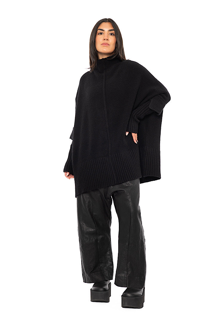 OVERSIZED KNITTED TUNIC