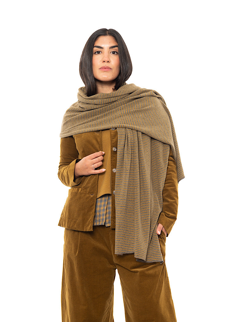 SIGNATURE STRIPED SEGOVIA SCARF