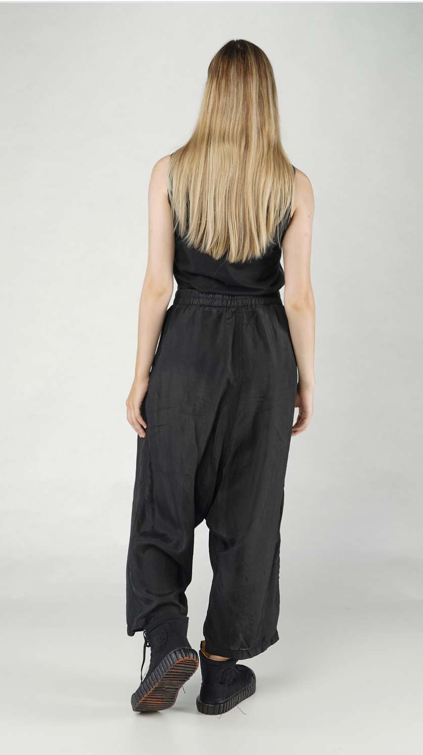 PRE-ORDER RUNDHOLZ DIP TROUSER *GREIGE* (Shown in BLACK)