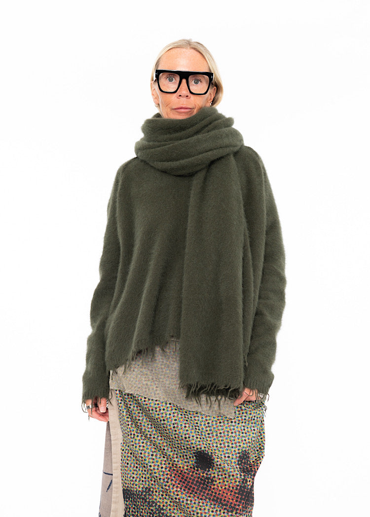 RUNDHOLZ DIP 1/3 SHARER KNITTED SCARF
