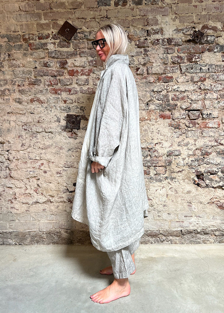 PRE-ORDER RUNDHOLZ MAINLINE COAT *ASTEROID PIGMENT* (Shown In MOON PIGMENT)