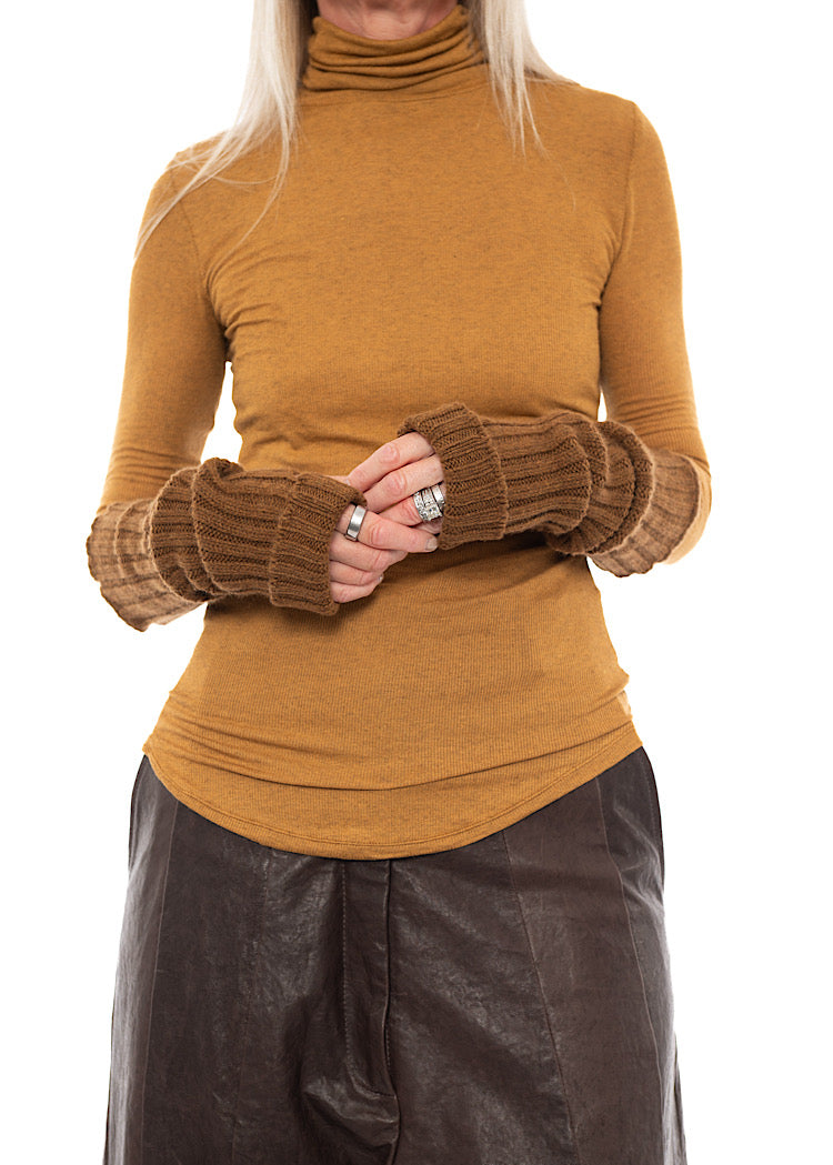 FINGERLESS CUFF
