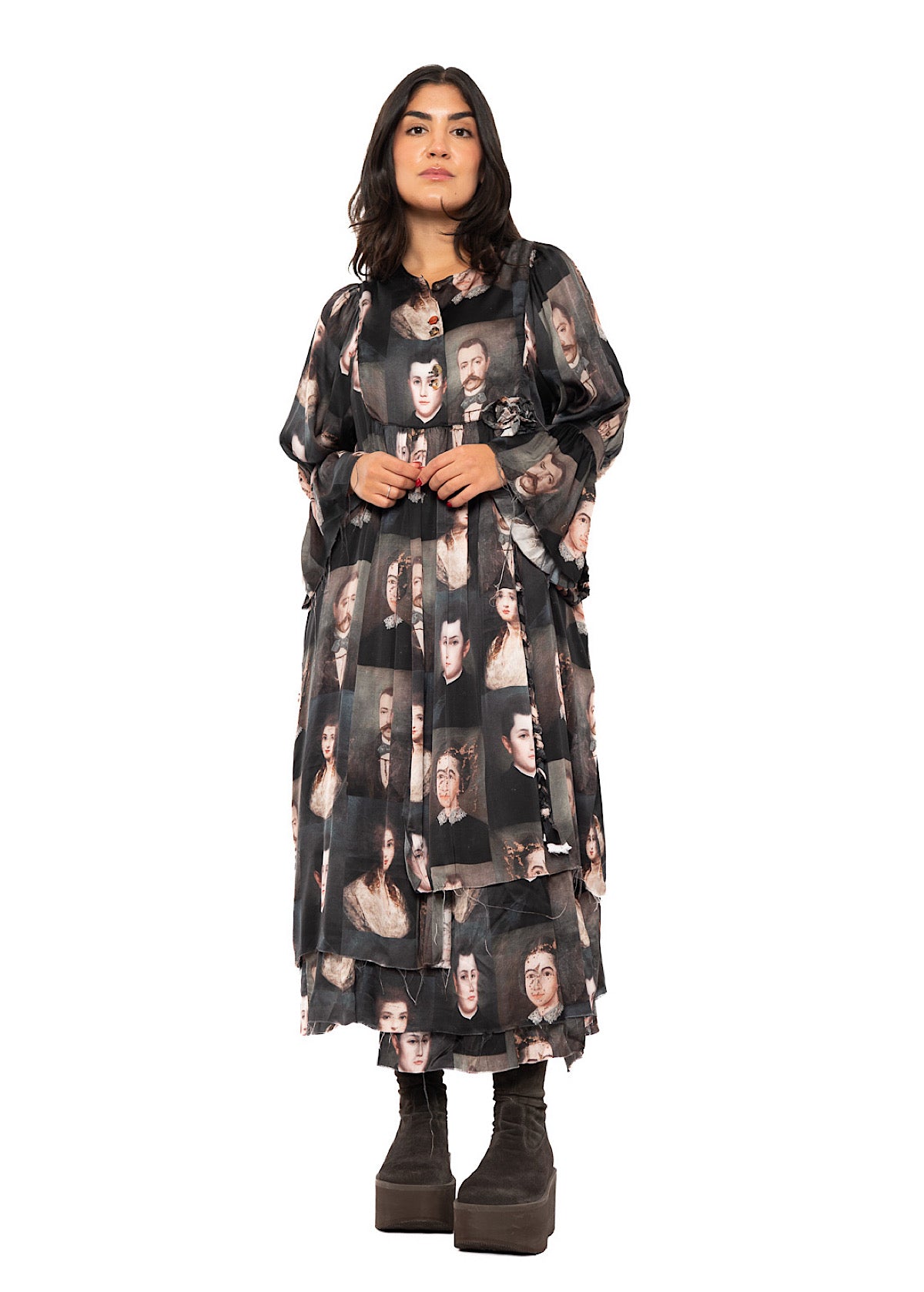 PORTRAIT PRINTED SILK DRESS