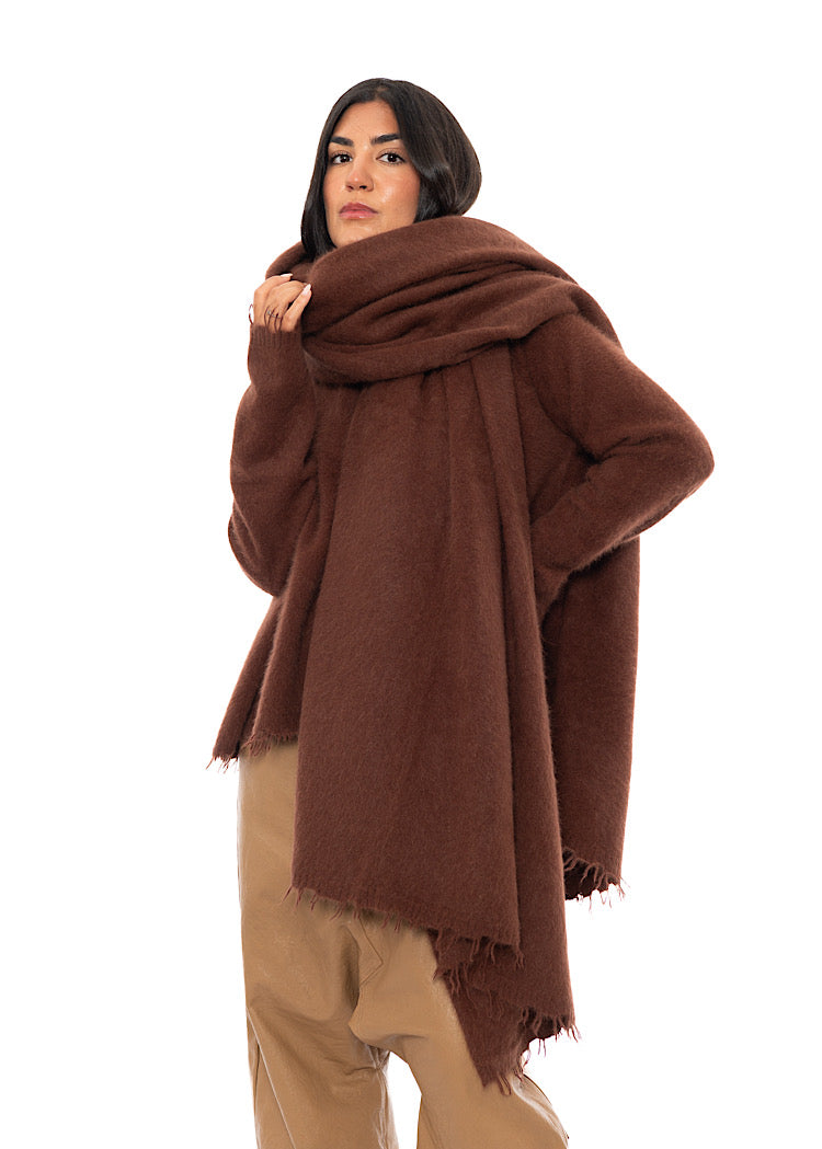 OVERSIZED FRAYED KNIT SCARF