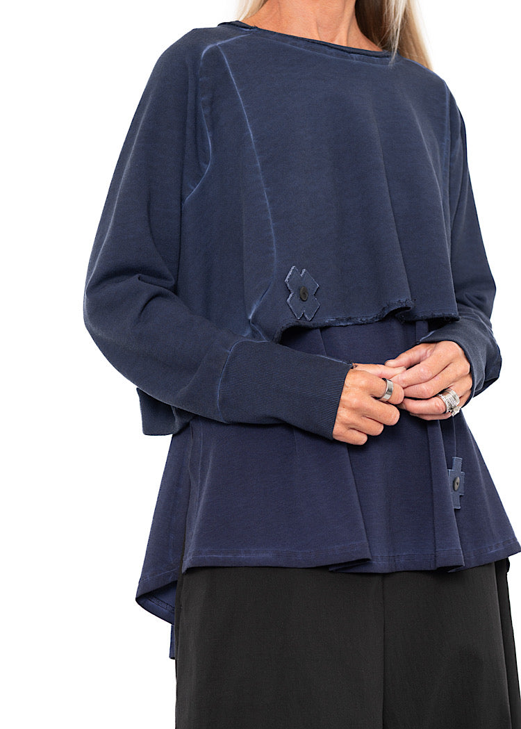 CROPPED LENGTH DISTRESSED PULLOVER