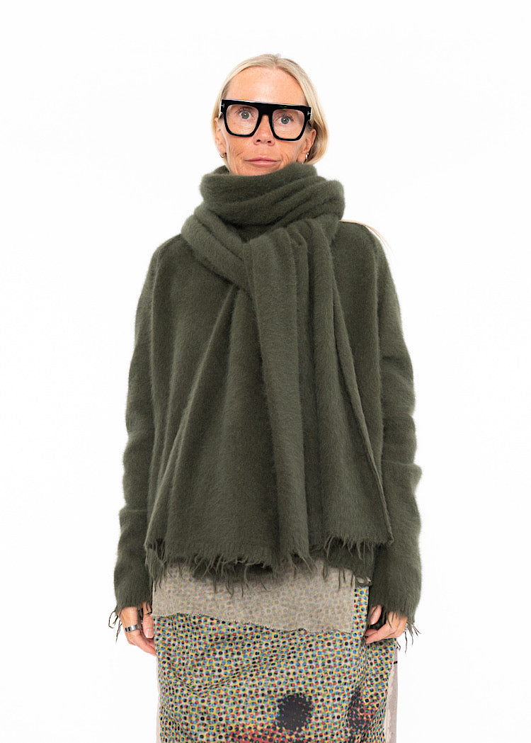RUNDHOLZ DIP 1/3 SHARER KNITTED SCARF