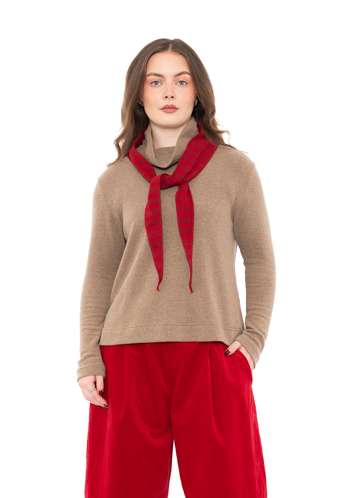 KNITTED ROSE NECKERCHIEF