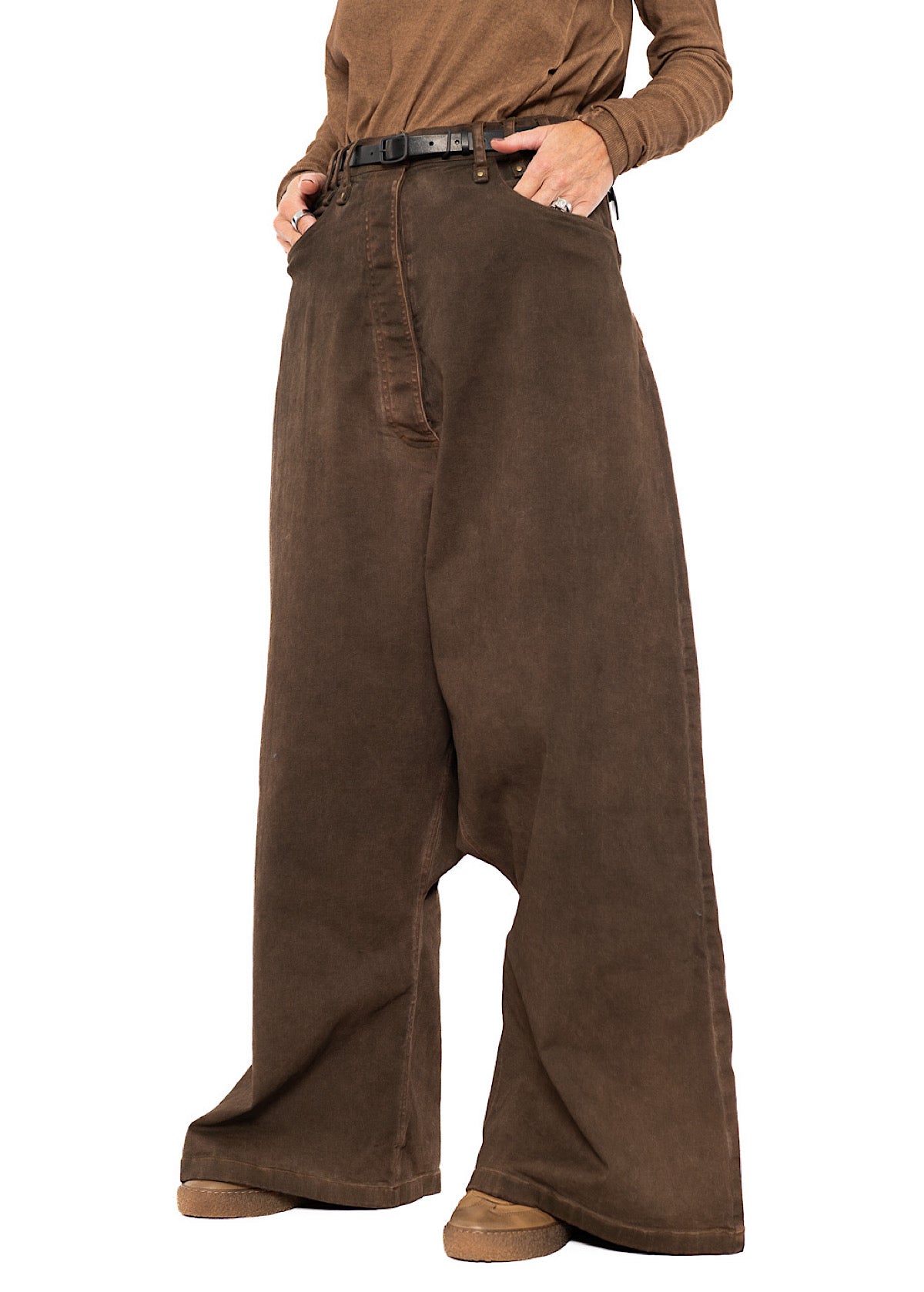 GARMENT-DYED OVERSIZED DENIM TROUSER