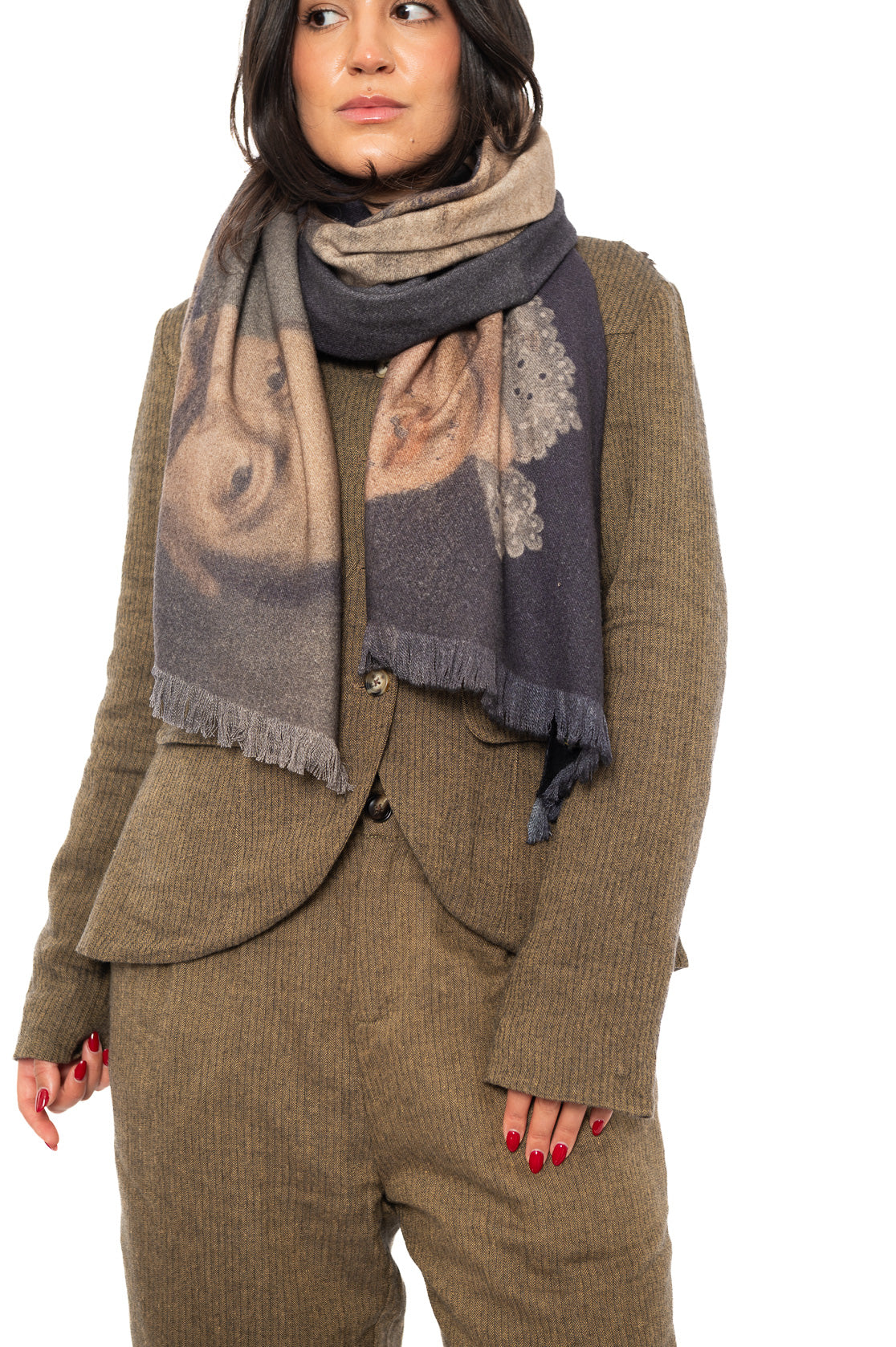 PORTRAIT PRINTED WOOL SCARF