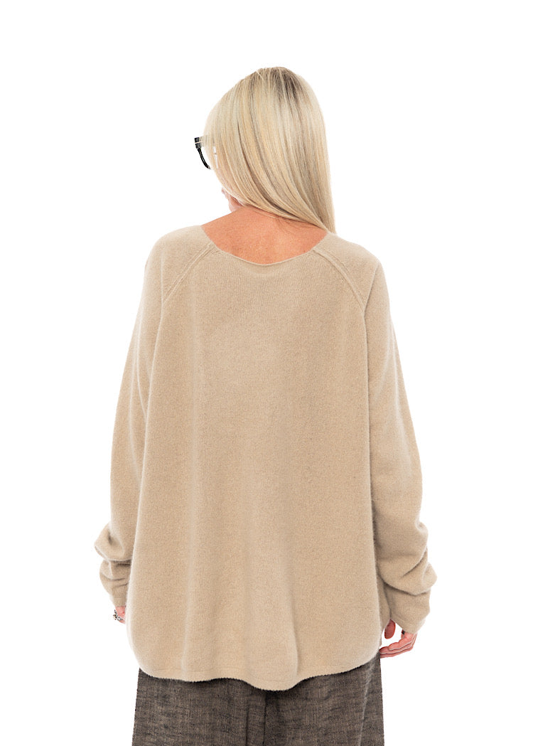 SIGNATURE RACCOON HAIR KNIT