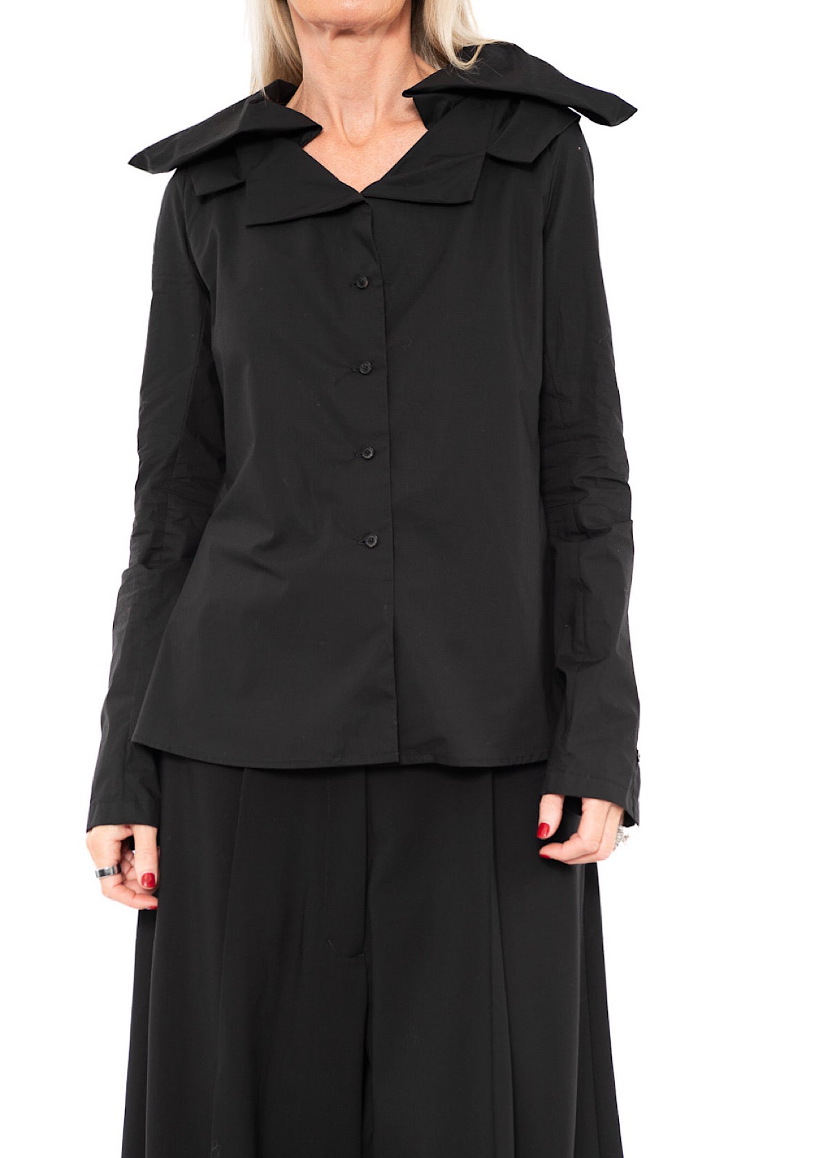 STATEMENT COLLAR COTTON SHIRT