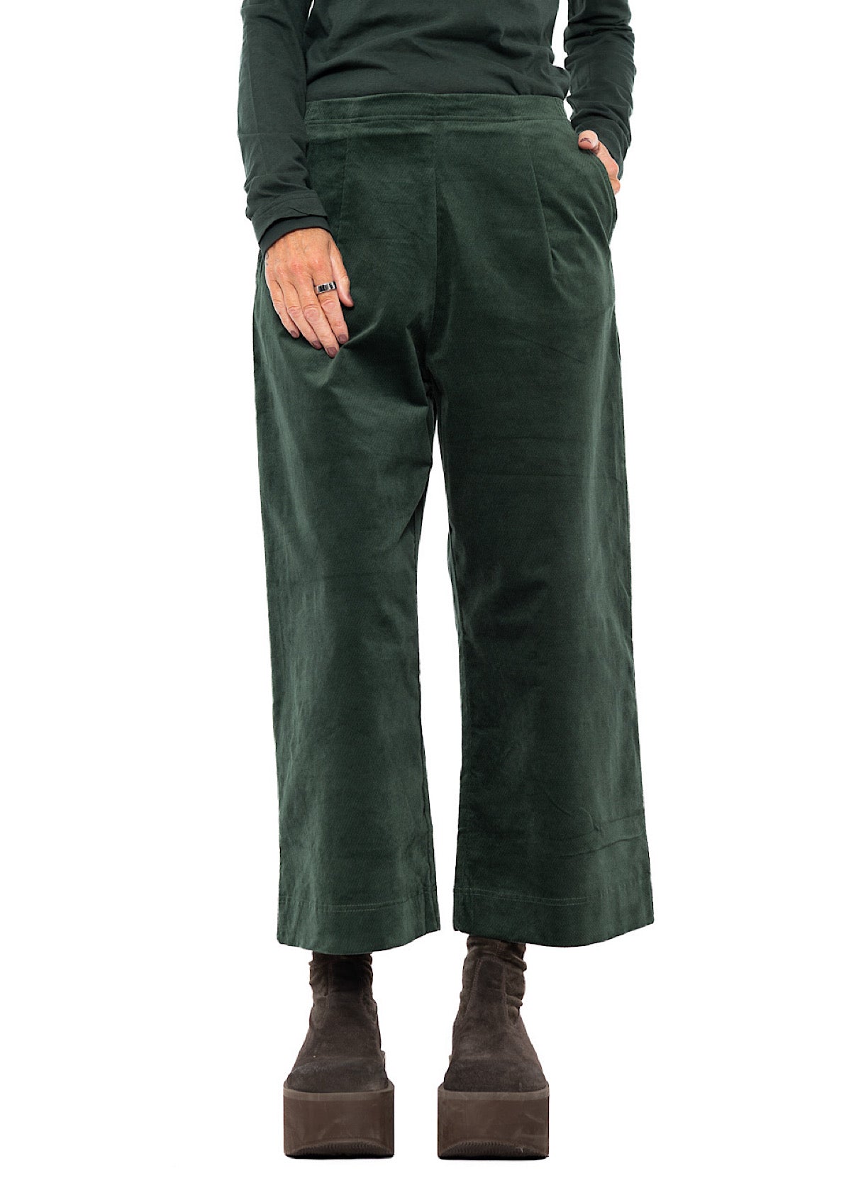 STRETCH-VELVET WIDE LEG TROUSER