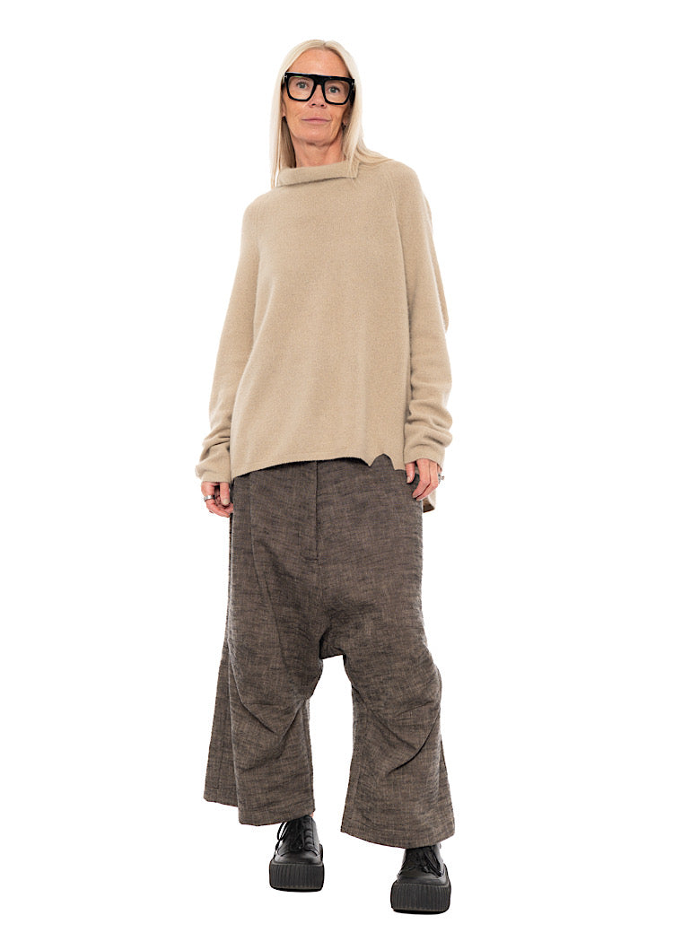 SIGNATURE RACCOON FUNNEL NECK KNIT