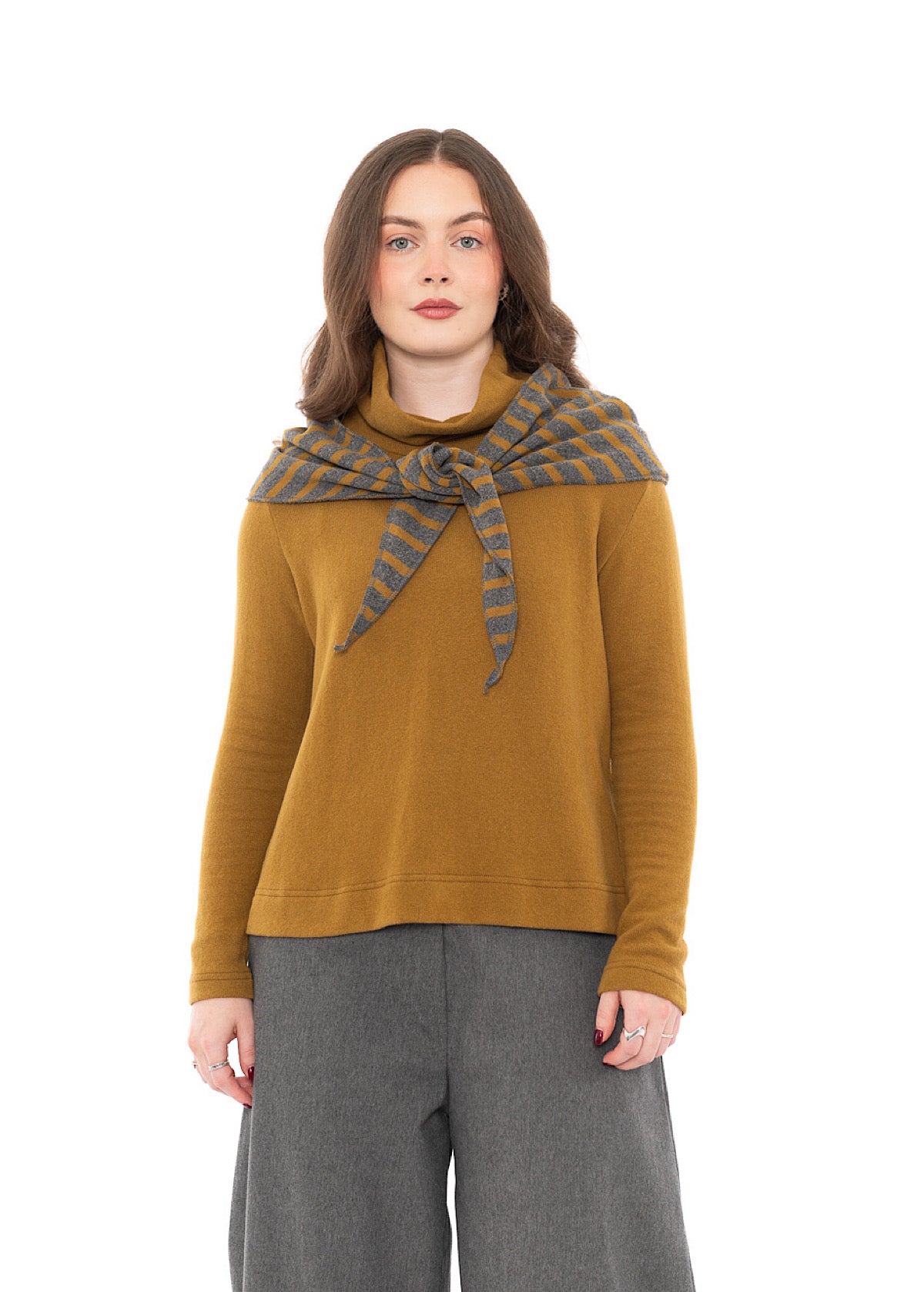 WIDE-STRIPE TRIANGLE TIPPY NECKERCHIEF