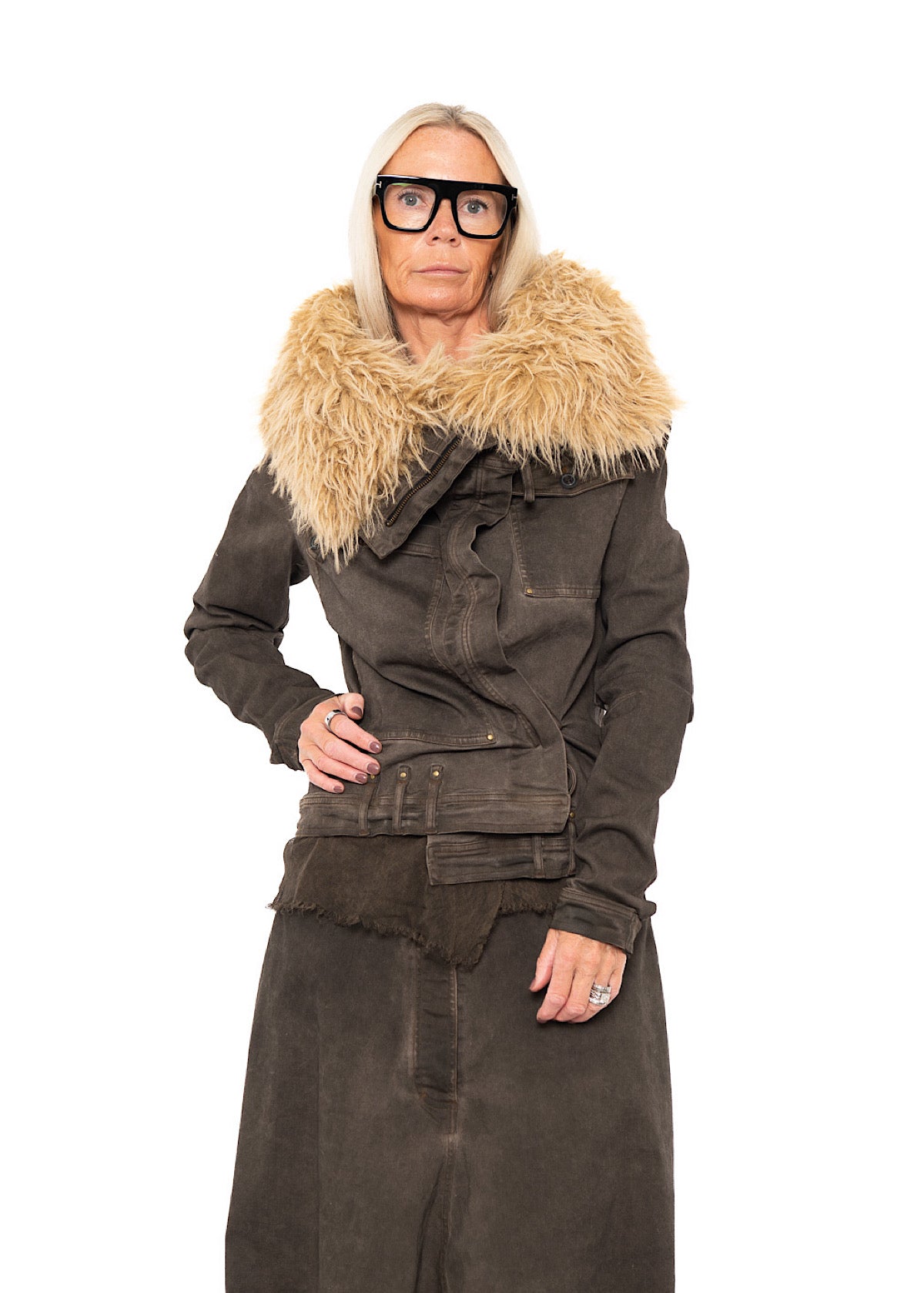 FITTED FAUX FUR-TRIM DENIM JACKET