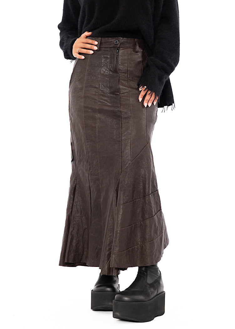ASYMMETRIC FLARED LEATHER SKIRT