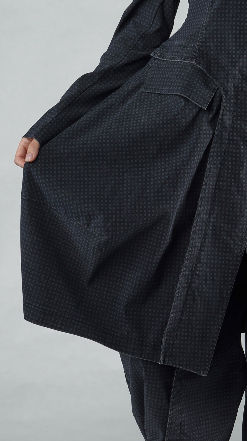 PRE-ORDER RUNDHOLZ BLACK LABEL COAT *BLACK PRINT* (Shown in BLACK CHECK)