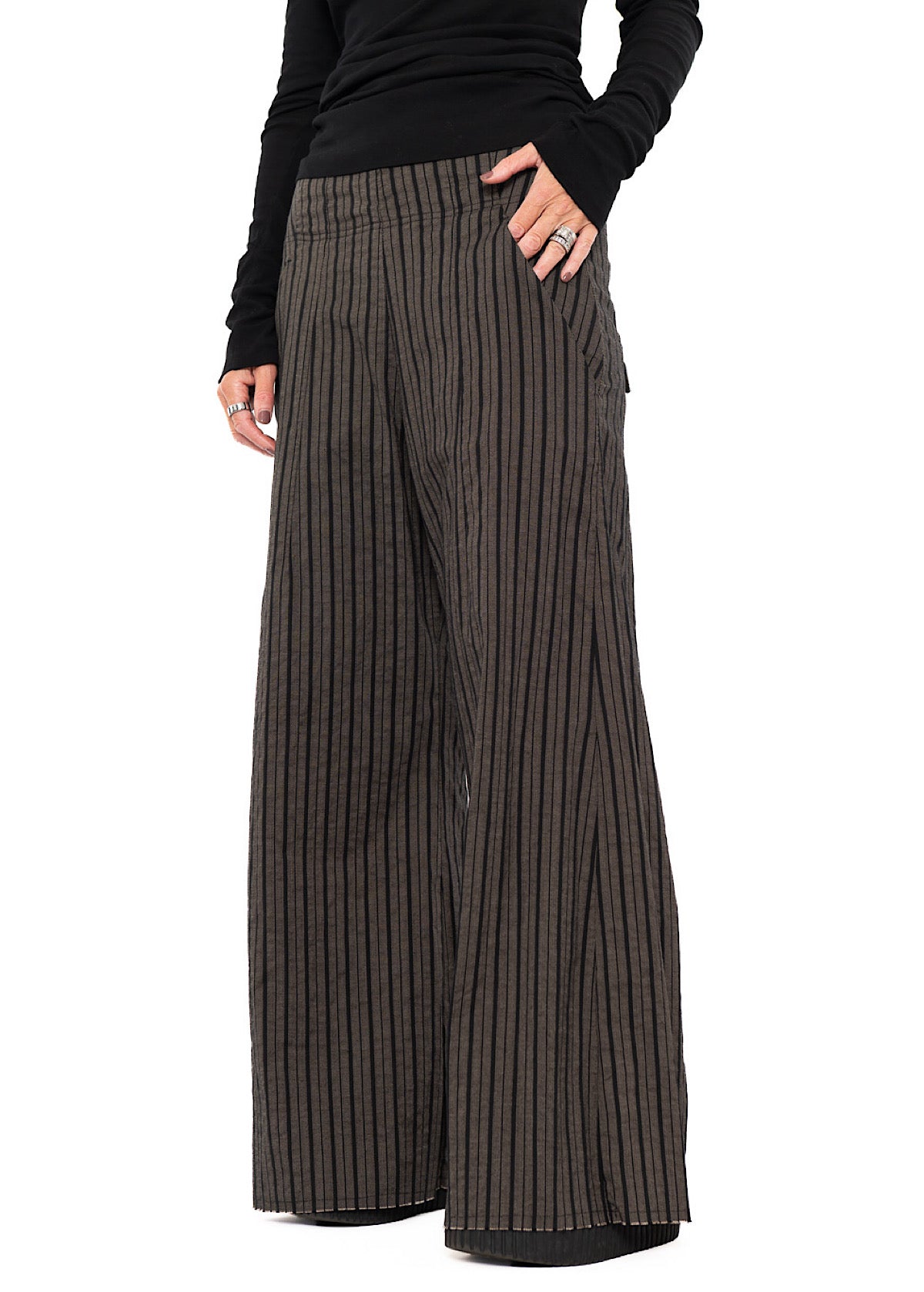 STRIPED FLARED WIDE-LEG TROUSER