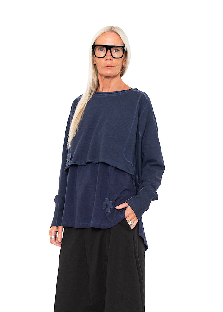 CROPPED LENGTH DISTRESSED PULLOVER