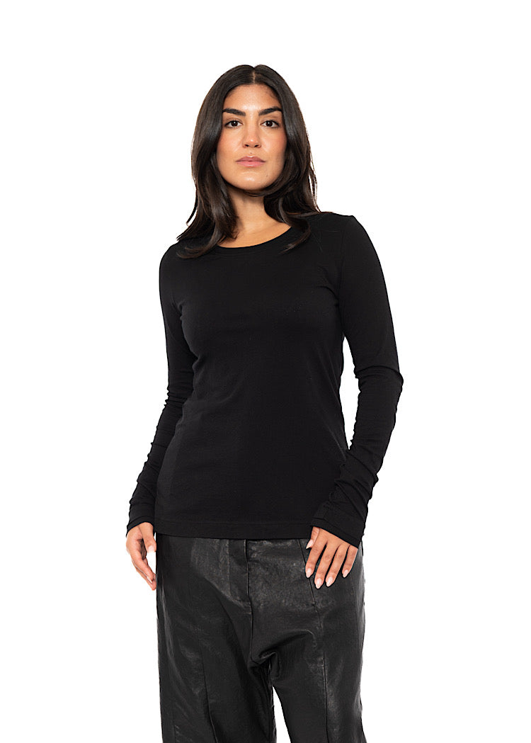 LONG SLEEVE ESSENTIAL T-SHIRT