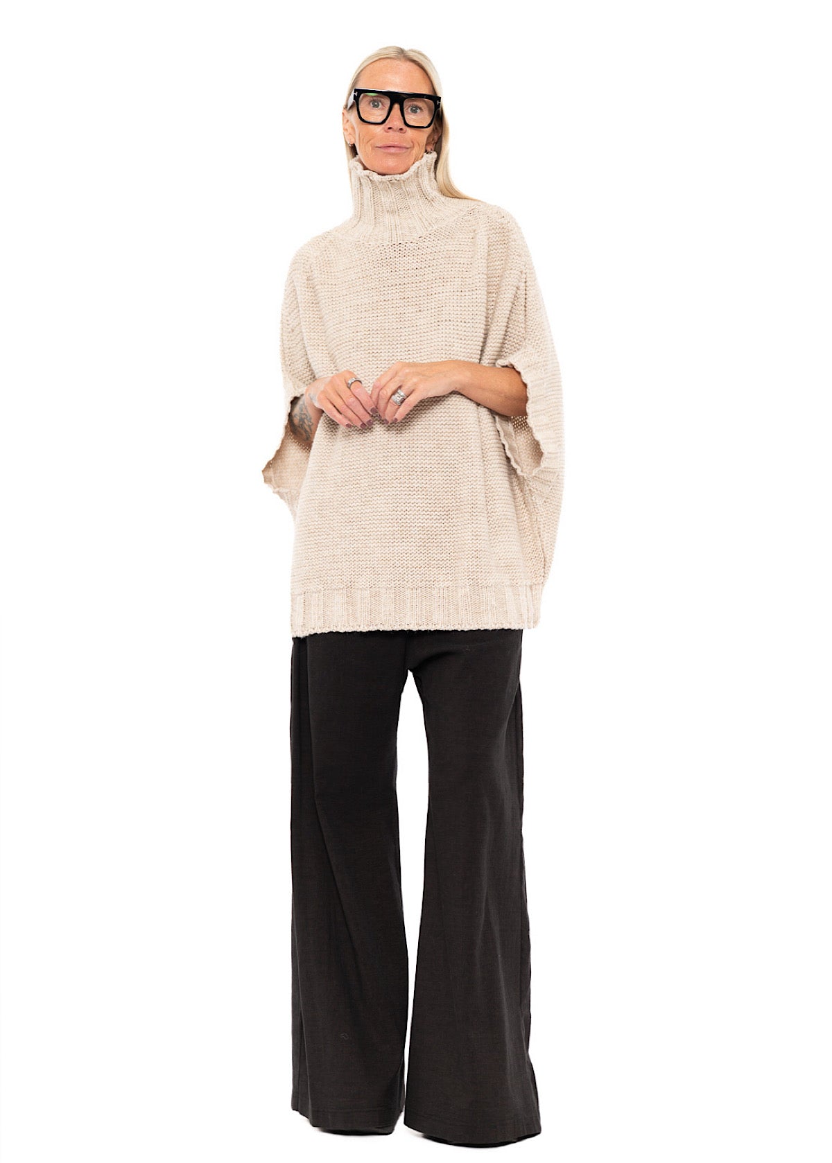 HIGH NECK KNITTED PULLOVER