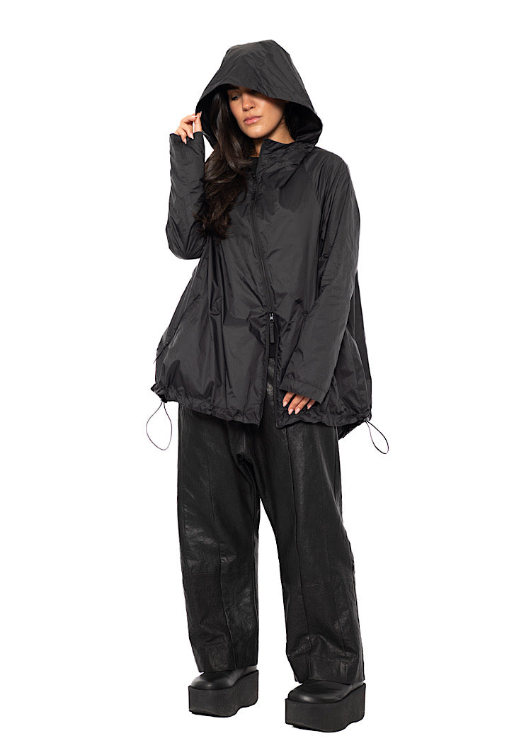 TECHNICAL RAIN JACKET