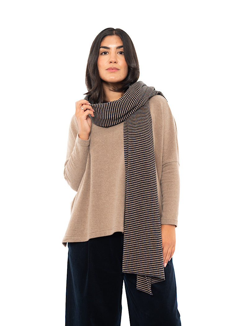 SIGNATURE STRIPED SEGOVIA SCARF